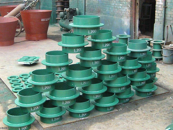 �������Է�ˮ�׹ܾ��кܺõ��ͺ��Ժͷ�ˮ����